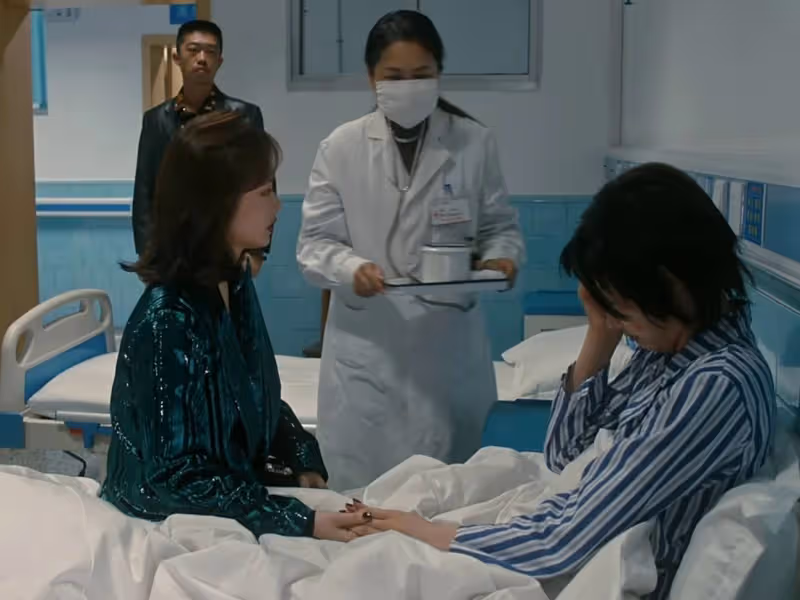 《他是誰》臨近結局，為啥顧開岩才是衛國平良配，小雨只是路人？
