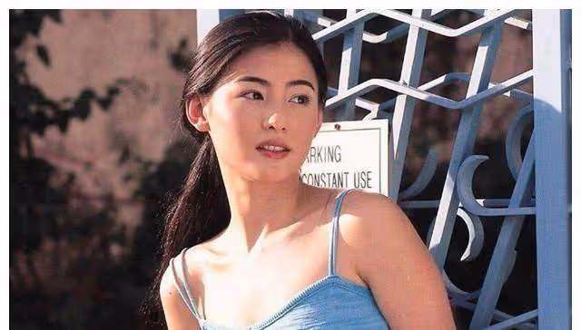記者問張柏芝：想不想與謝霆鋒復婚？張柏芝的回答，太令人稱讚！