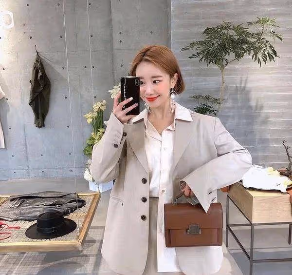 甜美風轉型知性氣質，這些搭配不能錯過