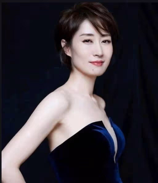 出演《父母愛情》走紅的她們：一個成豪門富太，一個慘遭前夫拋棄