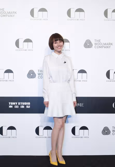 中年女人如何避免大媽感？學陳數、袁泉這樣穿，優雅知性又減齡