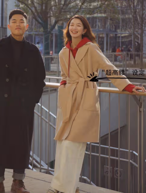 今年不流行高跟鞋了，「平底鞋+闊腿褲」才是冬天正確打開方法