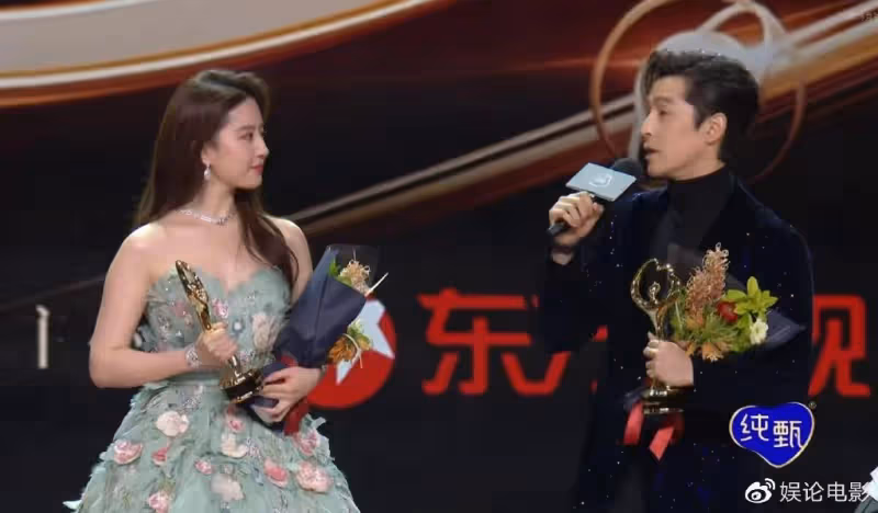 胡歌獲得微博king,感謝老婆和女兒，他是最幸福的人