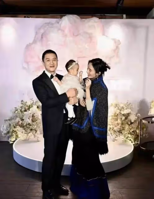 李亞鵬有多偏心?供王菲女兒上國外貴族學校,給海哈女兒少花錢