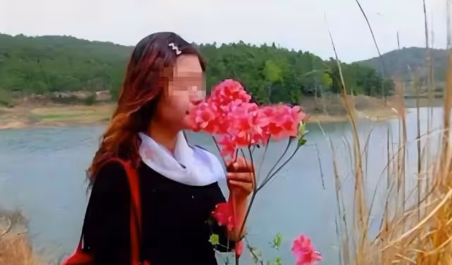 04年,22歲少女朱力亞,被男友傳染愛滋,死前舉動令人刮目相看