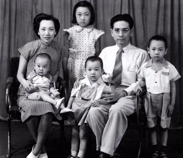 84年周總理三弟去西花廳,鄧穎超感慨:今天,我倒要說說我的委屈