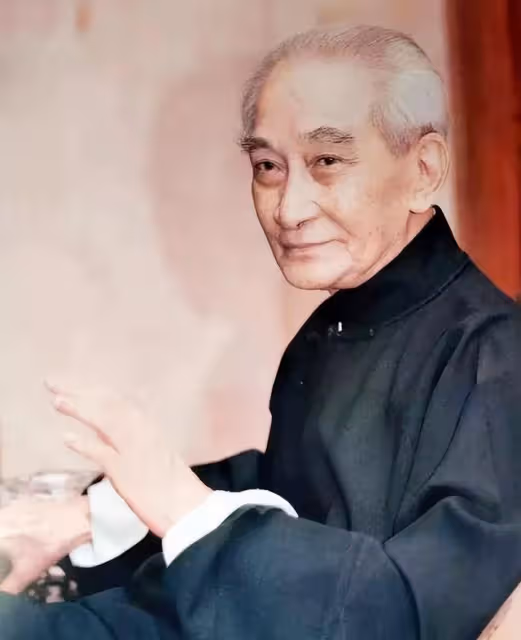 未出生就結下佛緣,一生品佛成為一代大師,南懷瑾死前只留下兩字