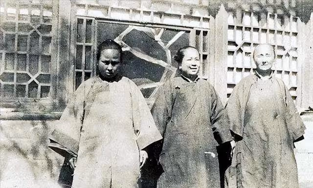 清朝女子模仿花木蘭從軍，沒想到後來懷孕了，結局悲慘不配被同情