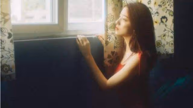 「前婆婆生日,我轉帳一千,接到前婆婆的視頻電話讓我痛哭流涕」