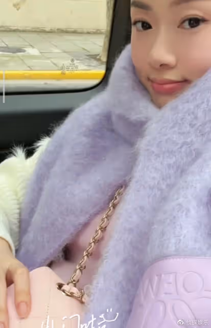 快生了!鄭愷前任與老公為寶寶買衣服,粉嫩小裙子曝光小baby性別
