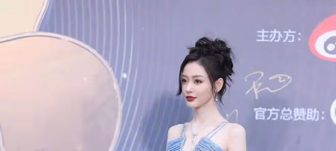 張天愛有多瘦，穿深V禮服隱約看到胸骨，直言今天90明天爭取破90
