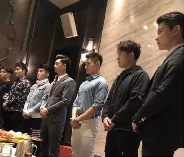 上海「白馬會所」,富婆豪擲百萬為「頭牌」慶生,後來怎樣了?