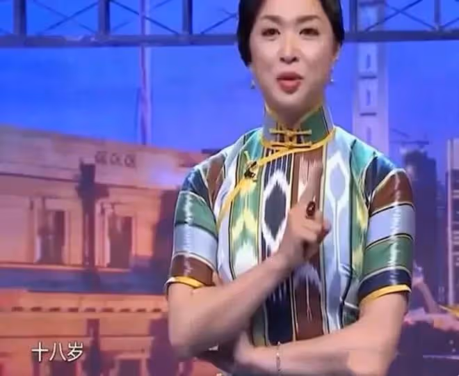 金星一個好閨蜜,和男友同居35年,男友說結婚只是一張紙,他們就沒領證。男人現在很有名,有名到金星不敢點他的名字。