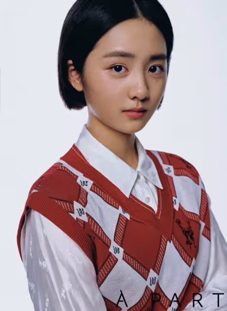 黃磊17歲女兒風波後首現身,多多再染金色頭髮,面色憔悴心情不佳