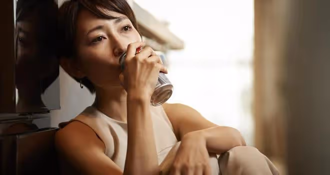 女人出軌了以後,為什麼總是藕斷絲連?主要是因為這3點!