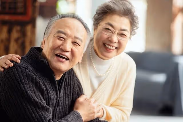 68歲阿姨:兒子結婚前，讓準兒媳做三個選擇使我過上幸福老年生活