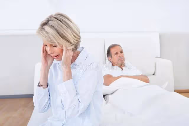 公婆不幹了:想接你媽來養老,就住步梯房,我們出租新房賺養老錢