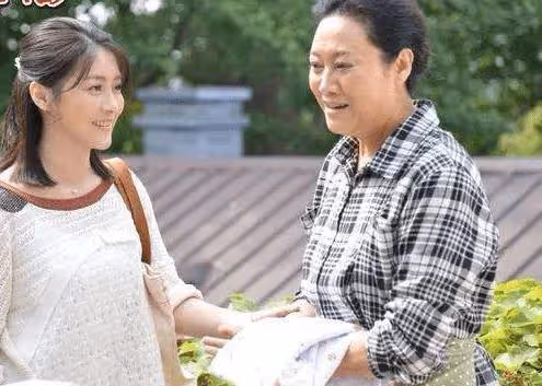 十年前親家要200000彩禮卻不陪嫁一分,兒媳跟我談兩個條件後雙贏