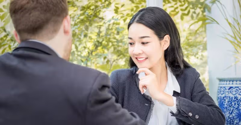你弟結婚，你才送三千？你作為姐姐，得送三萬  女兒：嫌少，就還給我