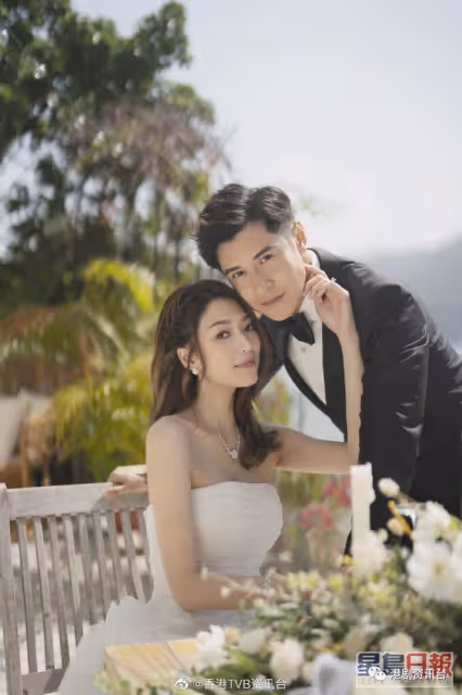 TVB小花婚前Party露美背曬長腿！另一位人妻直播被問「浩信呢？」