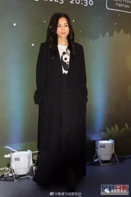林峯連唱3首經典劇集歌！台上播激吻佘詩曼徐子珊片引全場尖叫