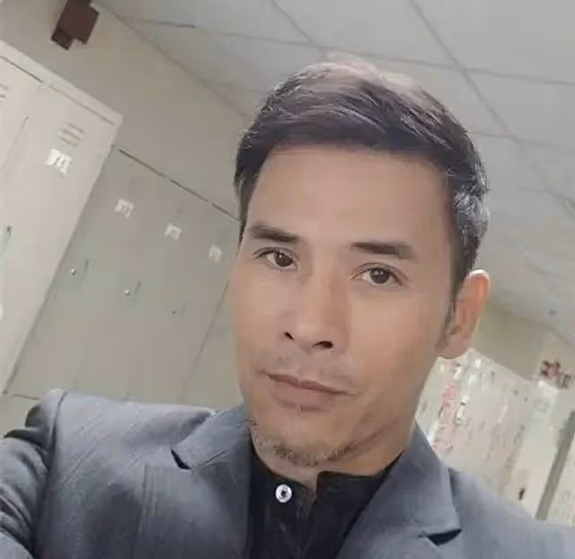 TVB知名男星疑患病，近照面頰凹陷身材消瘦，割膽手術致氣血不足