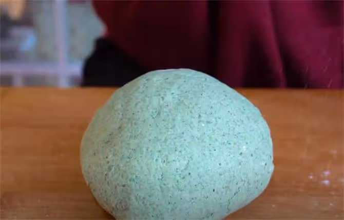 春天多吃艾草,教你做千層艾草饅頭,不用提前發麵,層層清香