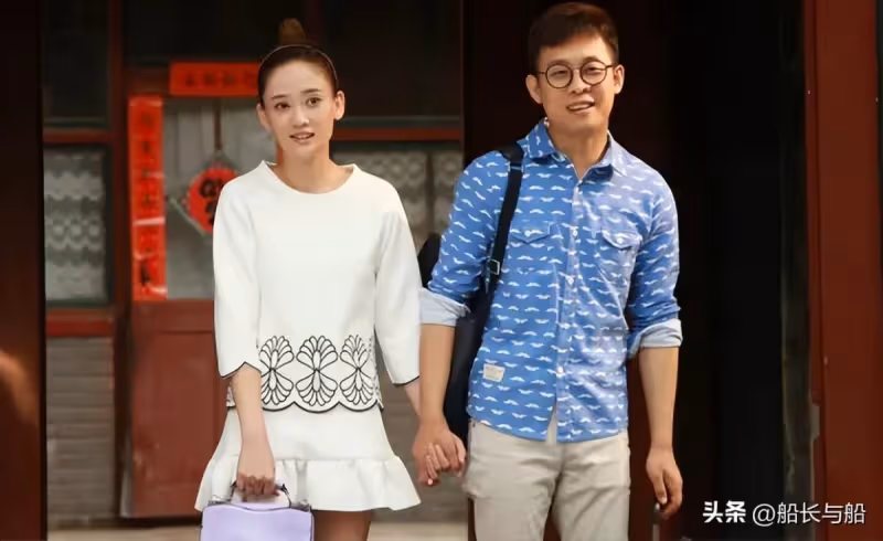 發現兒子出軌漂亮女同事! 這天我「煮了三碗清水麵條」端上桌,兒媳笑了「兒子卻淚流滿面」