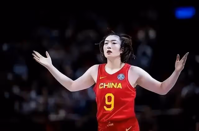 李夢出軌事件不雅照流出，兩大隱情曝光，公眾最擔心的事即將發生