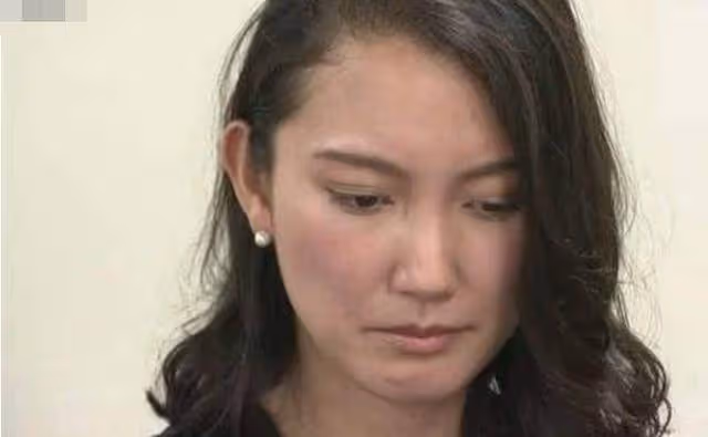 我剖腹產生下兒子,坐月子時婆婆對老公說的話,讓我含淚提出離婚