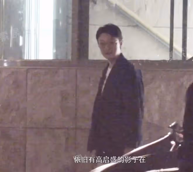 劉昊然蘇小玎聚餐,兩人既是中戲校友,又都考編進入文工團成同事