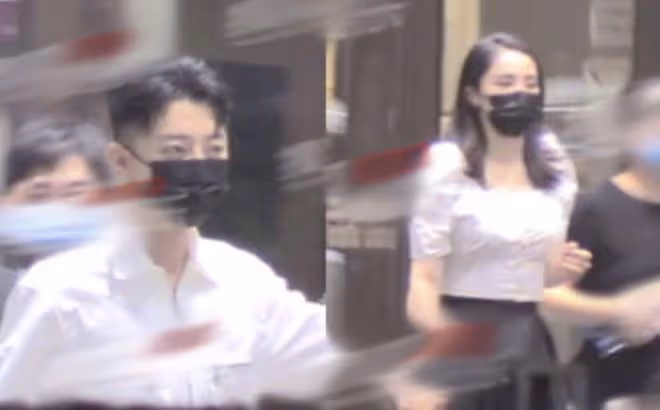 劉昊然蘇小玎聚餐,兩人既是中戲校友,又都考編進入文工團成同事