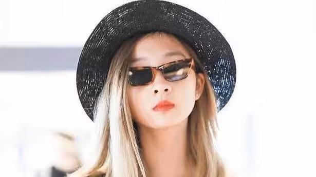 黃多多金髮上熱搜，高達3億多閱讀量，網友羨慕嫉妒恨還是看熱鬧