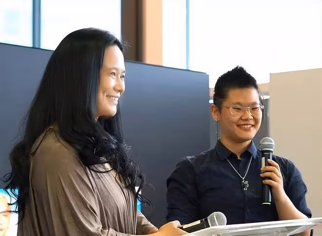 畢福劍女兒近況曝光，26歲畢凌從事藝術工作，造型多變特立獨行