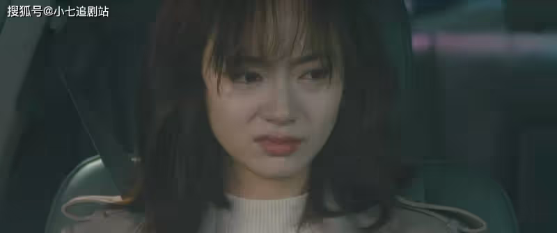 《他是誰》結局，聶小雨假死逃生，王德發救曉霞下線，真兇落網