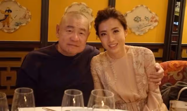 越來越美！43歲甘比榮升闊太氣質更佳，變化大更被質疑靠醫美