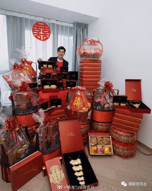 連詩雅過大禮金器山珍海味多到客廳!幾十盒嫁喜禮餅高過準新郎陳家樂