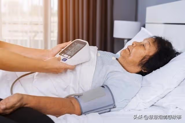 因為我願意照顧婆婆,大伯哥和大姑姐,自願放棄了價值90萬的房子