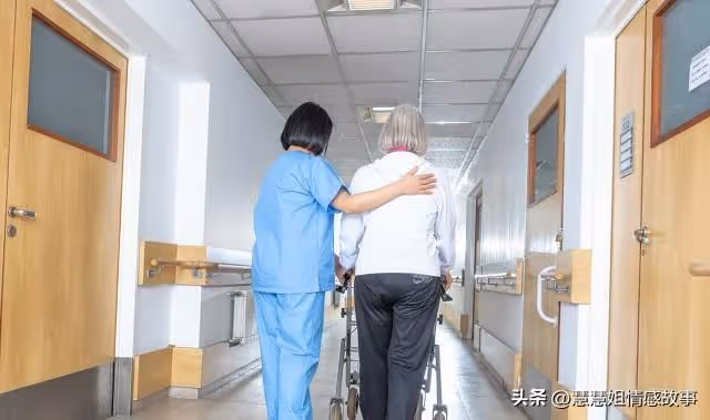因為我願意照顧婆婆,大伯哥和大姑姐,自願放棄了價值90萬的房子