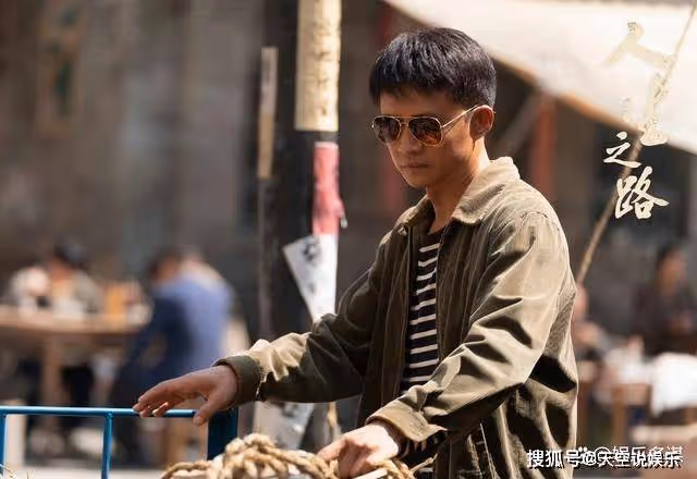 《人生之路》巧珍告白高加林，遭馬栓攔路搶劫，最後有情人終成眷屬