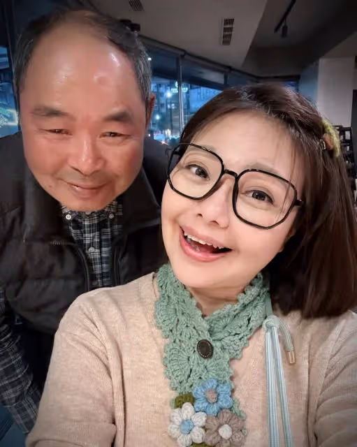父母皆聾啞人!51歲金鐘女星「曾怨媽媽只會吱吱叫」母愛很沉重 慶幸「伴母到最後一刻」其實很幸福