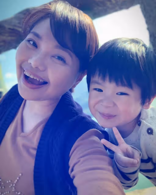 父母皆聾啞人!51歲金鐘女星「曾怨媽媽只會吱吱叫」母愛很沉重 慶幸「伴母到最後一刻」其實很幸福