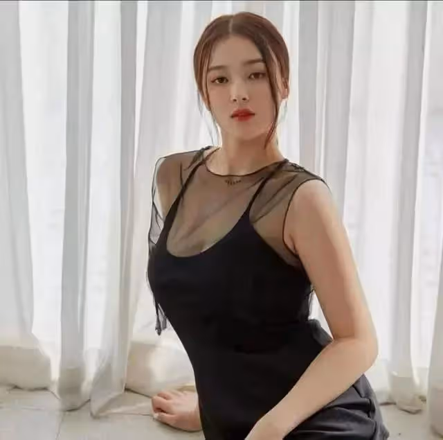 韓國女團李承利更衣室私密照片被泄露,引發多國網友熱議