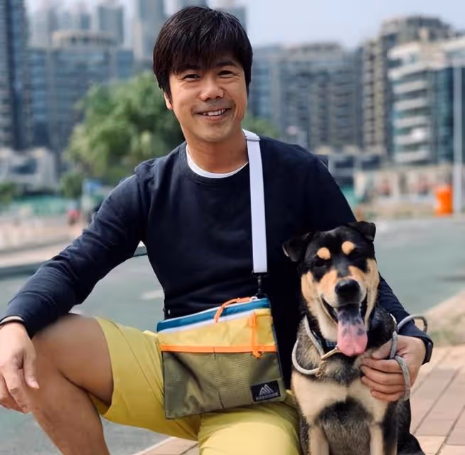 黃心穎正式官宣戀情,和男友分享甜蜜合照,從此走出馬國明的世界