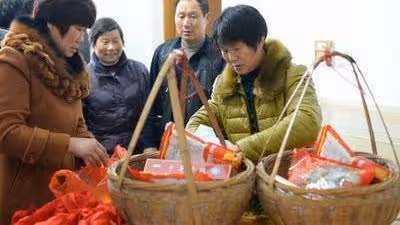 「你媳婦和我賭氣回娘家十天了 把她接回來」「媽 我們離婚了」