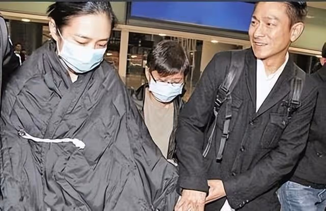 61歲劉德華官宣離婚?女方自曝「房事」細節,網友炸了:太噁心了