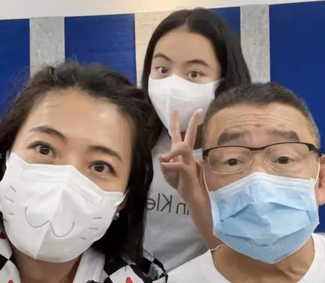 劉鑾雄19歲女兒成績優異跳芭蕾舞,獲得父親大劉的鼎力支持