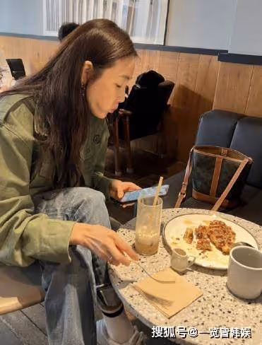 崔智友曬婚後小資生活 靠演戲踏上「富婆」之路 47歲成人生贏家