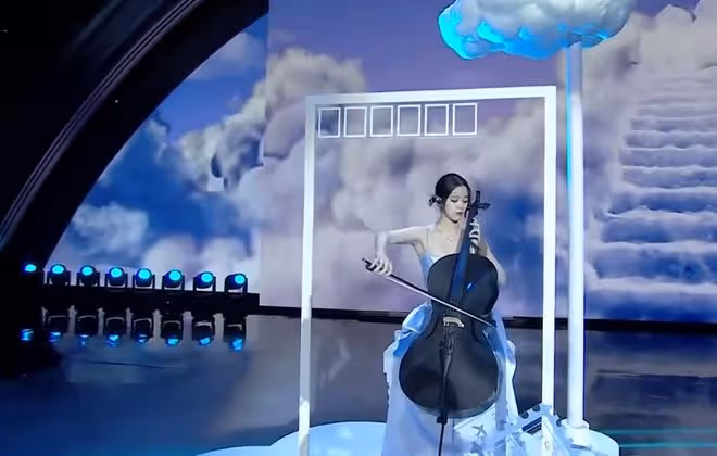 周筆暢容祖兒驚艷同框,喜提年度魅力歌手稱號,盛世美顏圈粉無數