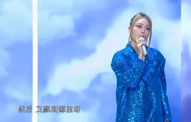 周筆暢容祖兒驚艷同框,喜提年度魅力歌手稱號,盛世美顏圈粉無數